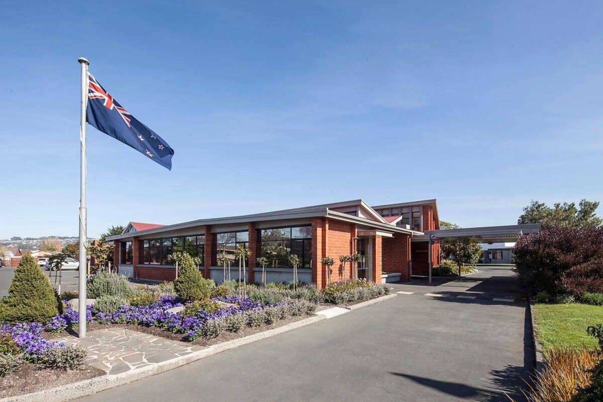 Anderson Bay Chapel Hero