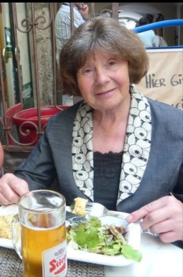 Denise Elaine Snell